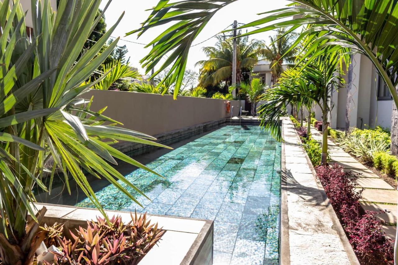 2 Bedroom Flat 15 Mins Walk From Flic En Flac Beach Esterno foto